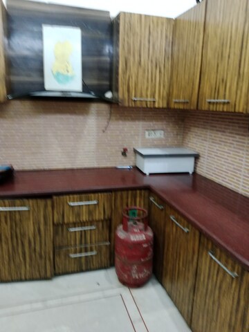 Kitchen in 3 BHK Builder Floor at Sector 17 – for Rent