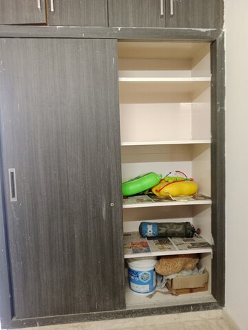 Room in 1 BHK Builder Floor at Ansals Sushant City – for Rent