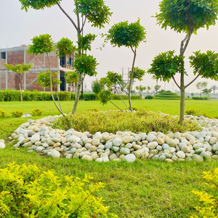 Garden, ansal-sushant-golf-city  1746 Sq.Ft. Plot In Bagiamau Lucknow 8117920