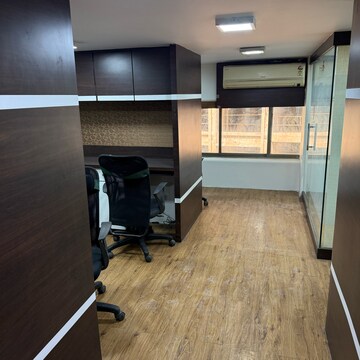 Commercial Office Space 450 Sq.Ft. For Rent in Veera Desai Industrial Estate Mumbai  8117937