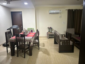 Living Room in 2 BHK Builder Floor at Sector 45 – for Rent