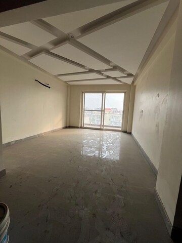 Room in 4 BHK Builder Floor at Sainik Plaza, Sector 49 – for Sale