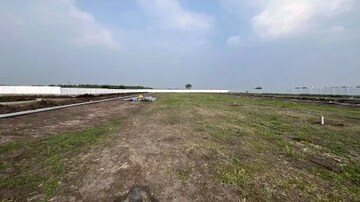  Plot For Sale in Sikandrabad