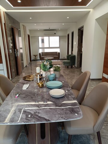 4 BHK Apartment For Rent in Metro Nakshatra, Chembur