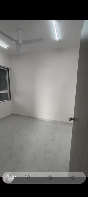 1 BHK Apartment For Resale in Minar Tower CHS Jogeshwari West Mumbai  8118036