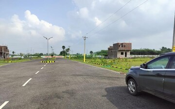 Plot For Sale in Sikandrabad