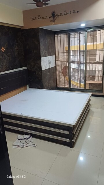 Bedroom in 2 BHK Apartment at Gaurav Valley, Mira Road – for Rent
