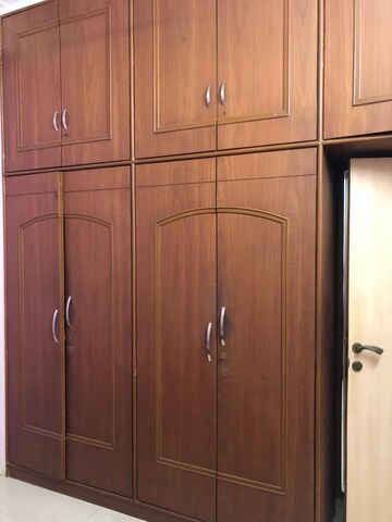 Furnished Amenities in 2 BHK Apartment at Kurla West – for Rent