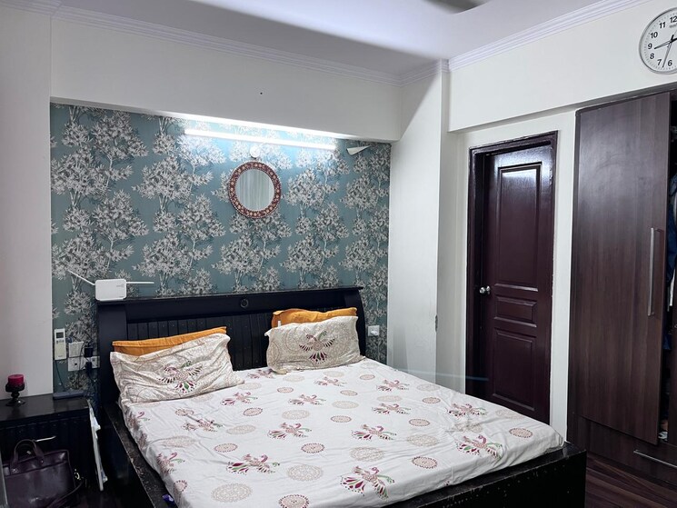 Bedroom, sethi-max-royale 2.5 Bedroom 1105 Sq.Ft. Apartment In Sector 76 Noida 8118128