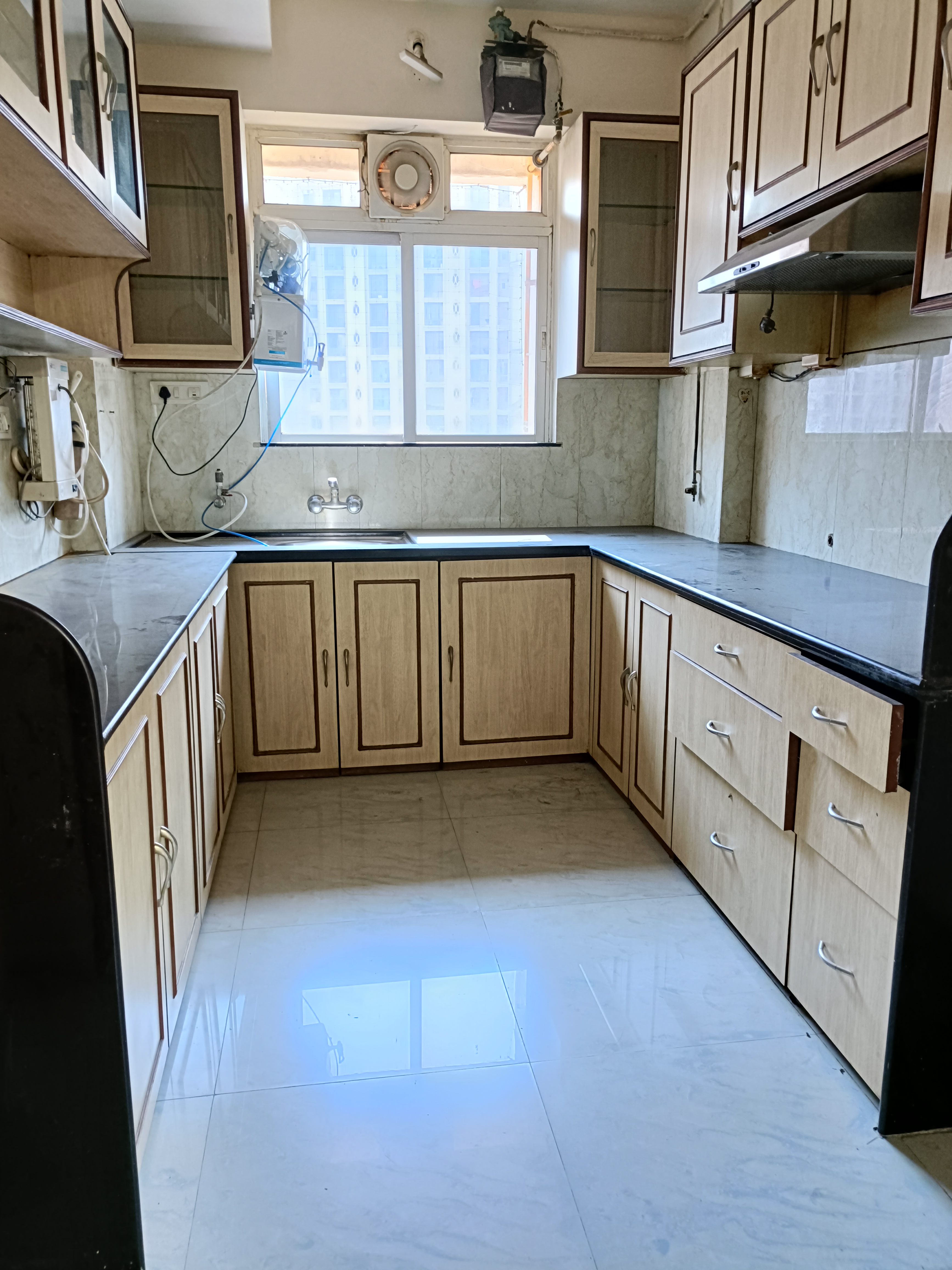 1 BHK 600 Sq.Ft. Apartment in Vasant Leela Apartment