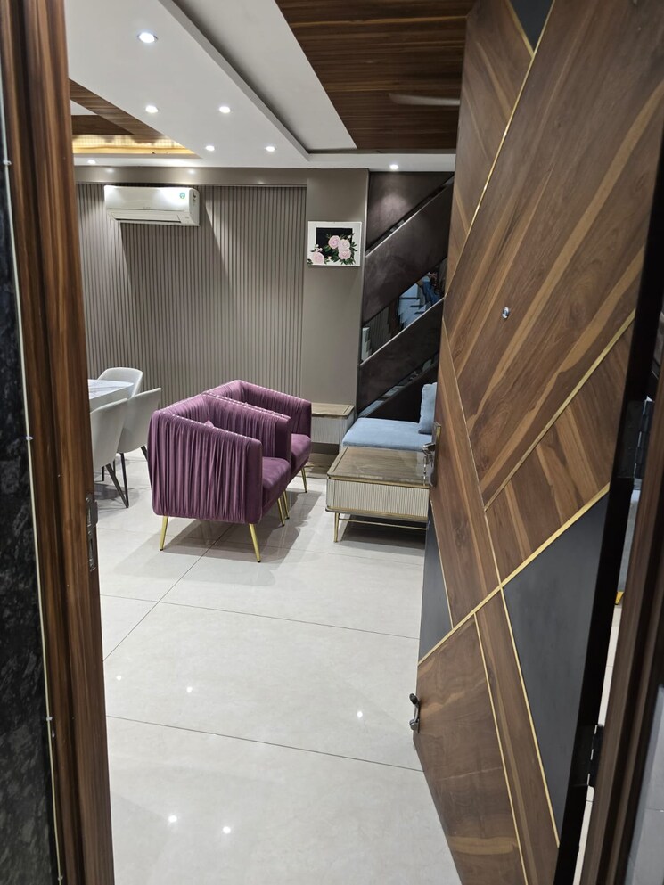 undefined, unitech-woodstock-floors 3 Bedroom 2000 Sq.Ft. Builder Floor In Sector 50 Gurgaon 8118267