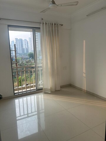 Room in 1 BHK Apartment at Juhi Niharika Absolute, Sector 39 Kharghar – for Sale