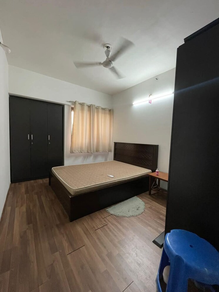 Living Room, lodha-splendora-phase-ii 3 Bedroom 1164 Sq.Ft. Apartment In Ghodbunder Road Thane 8118304