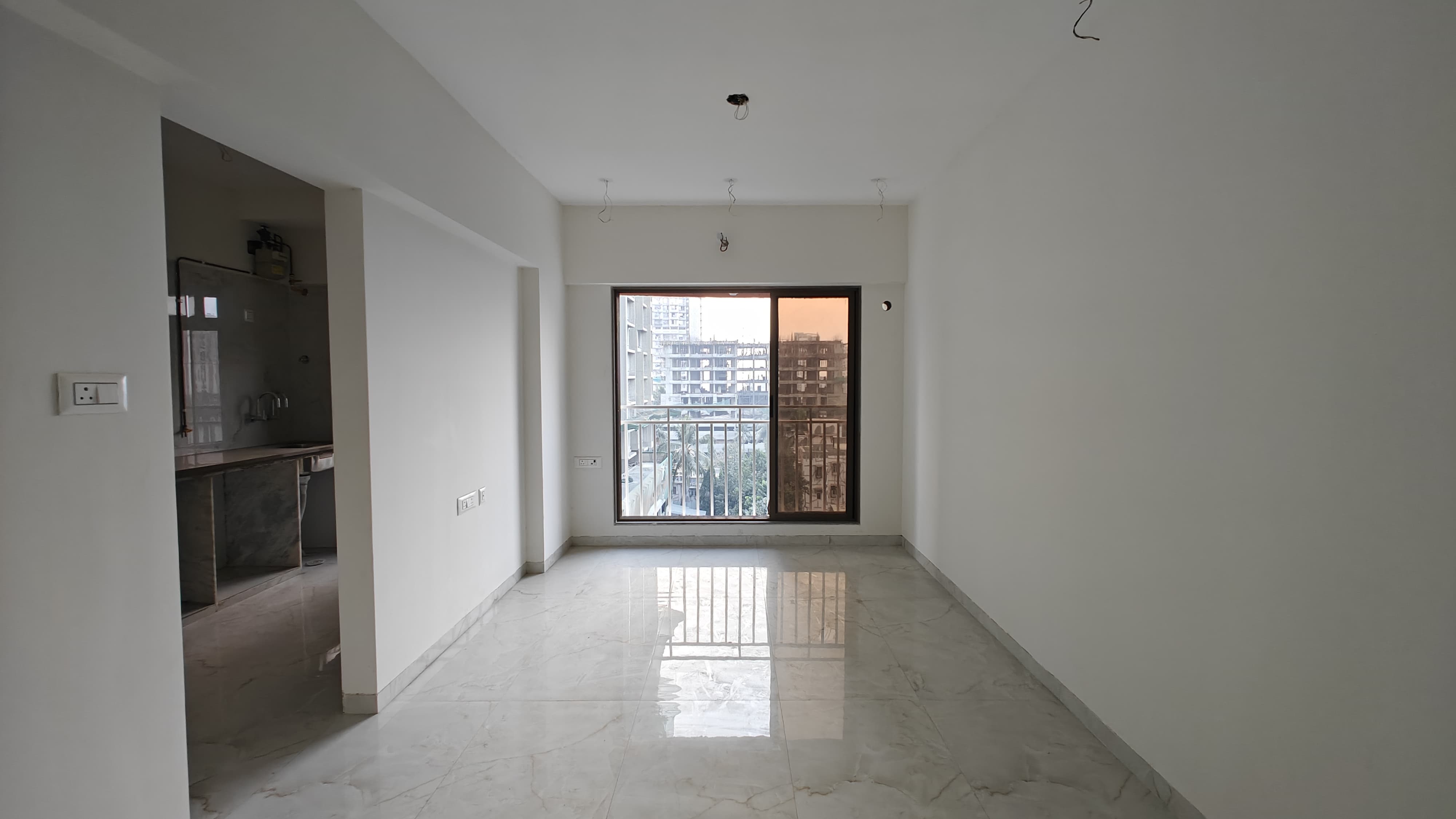 2 BHK Apartment For Sale in Monarch Om Shanti 
