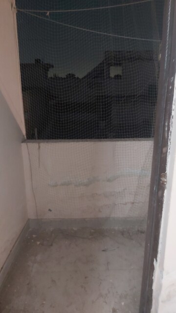 Room in 1.5 BHK Builder Floor at Mayur Vihar – for Rent