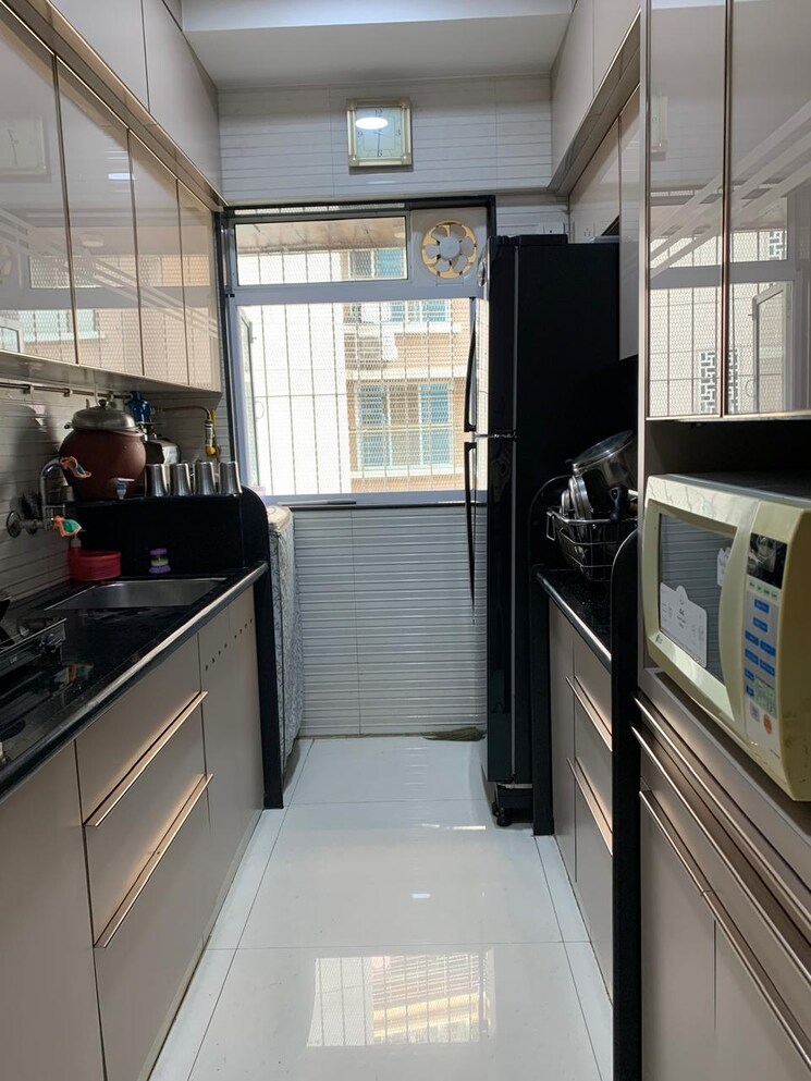 Kitchen, glasswood-om-sarjan-chsl 1 Bedroom 423 Sq.Ft. Apartment In Borivali West Mumbai 8118369