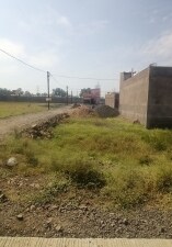 Plot For Sale in Sikandrabad