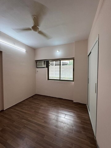 Room in 3 BHK Apartment at Lodha Splendora Tierra, Ghodbunder Road – for Sale