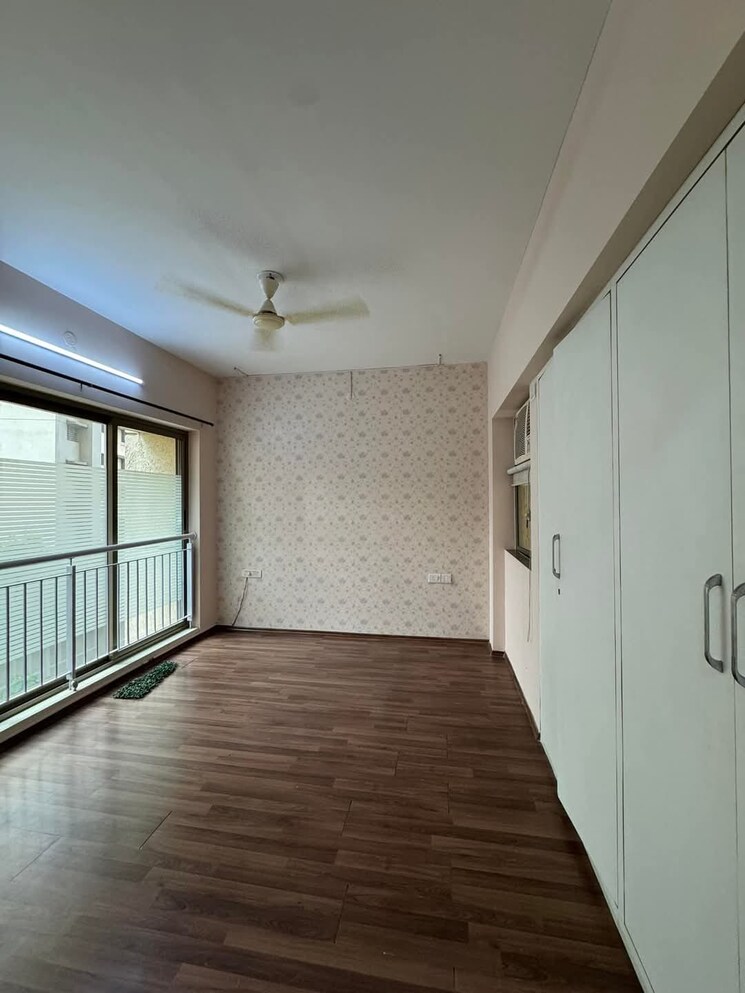 Room, lodha-splendora-tierra 3 Bedroom 953 Sq.Ft. Apartment In Ghodbunder Road Thane 8118384