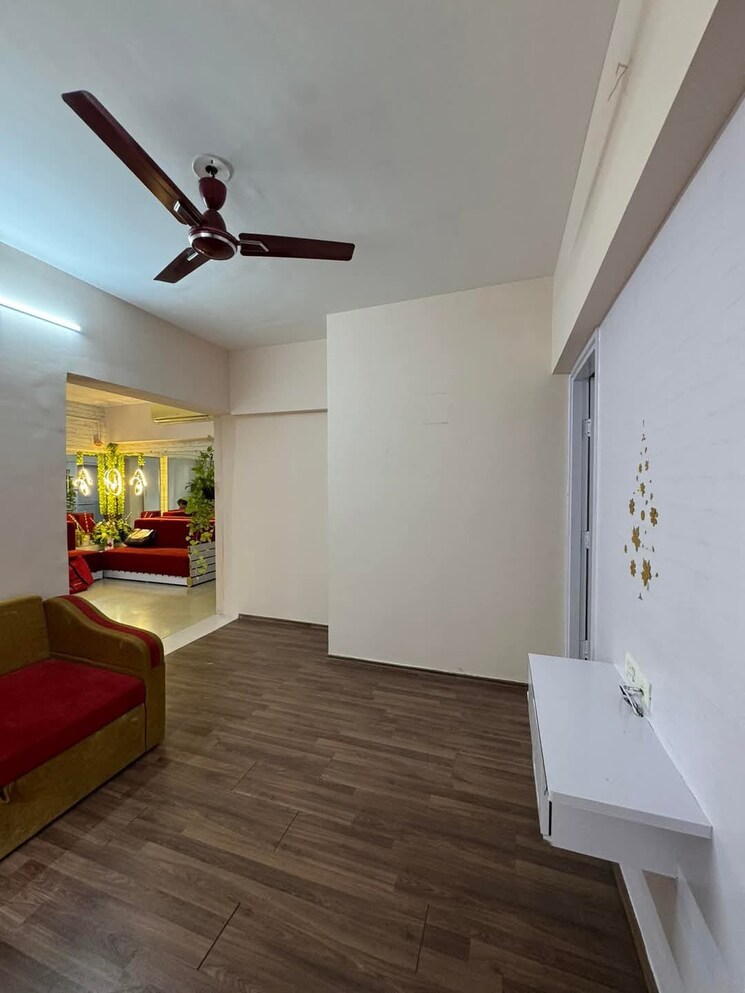 undefined, lodha-splendora-tierra 3 Bedroom 953 Sq.Ft. Apartment In Ghodbunder Road Thane 8118384