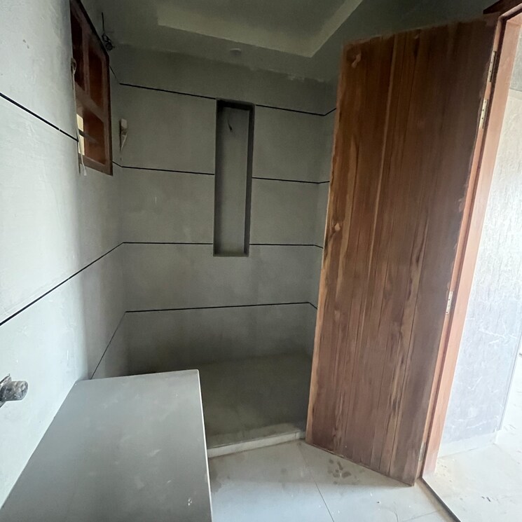 Bathroom, tdi-the-retreat 4 Bedroom 285 Sq.Yd. Builder Floor In Sector 89 Faridabad 8118406