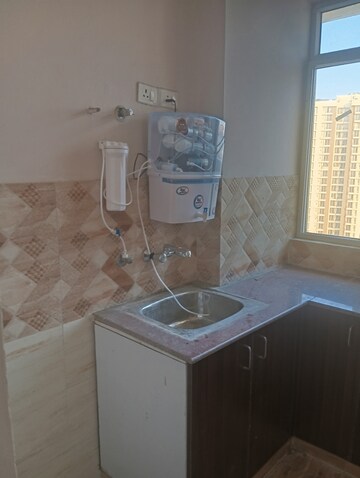 Bathroom in 2.5 BHK Apartment at Amrapali Golf Homes, Sector 4, Greater Noida – for Rent