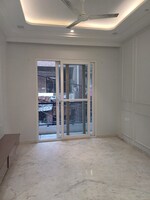 2.5 BHK + Pooja Room,Servant Room,Study Room,Extra Room 84 Sq.Yd. Builder Floor in Block  A4 Paschim Vihar 