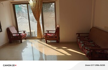 Bedroom in 2 BHK Apartment at Vile Parle West – for Rent