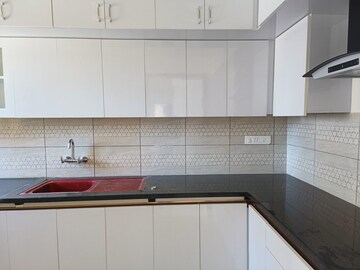 Kitchen in 2 BHK Apartment at Prestige Finsbury Park Hyde, Bagaluru  – for Rent