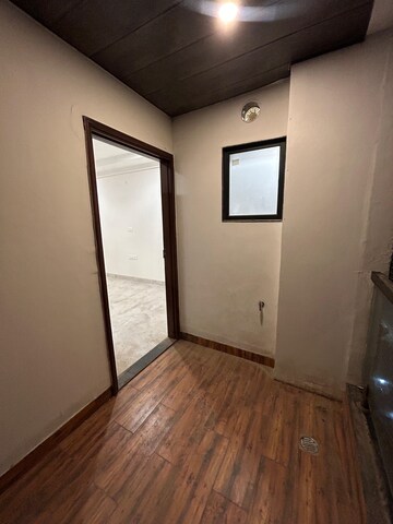 Room in 4 BHK Apartment at Tilak Nagar – for Sale