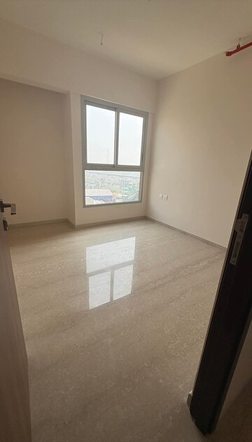 Bedroom in 2 BHK Apartment at Piramal Vaikunth, Balkum Pada – for Rent