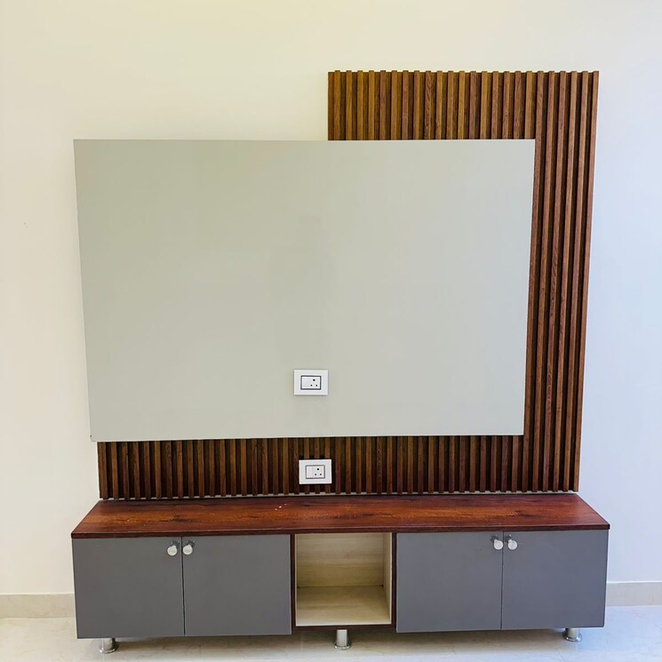 Room, sector 8 4 Bedroom 160 Sq.Yd. Independent House In Sector 8 Faridabad 8118528