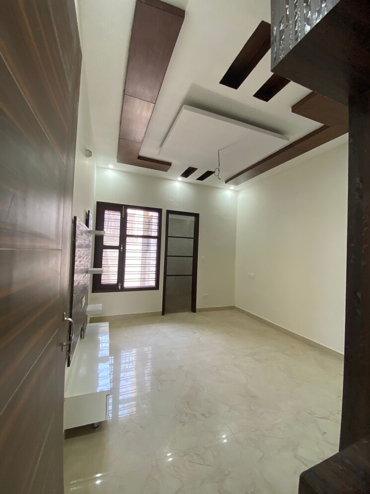 Room, greater mohali 3 Bedroom 2250 Sq.Ft. Villa In Greater Mohali Mohali 8118531