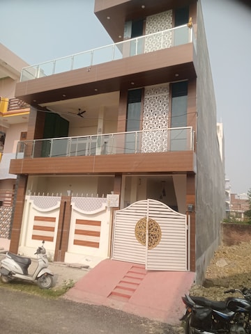 2 BHK Apartment For Rent in Vrindavan Colony Lucknow  8118532