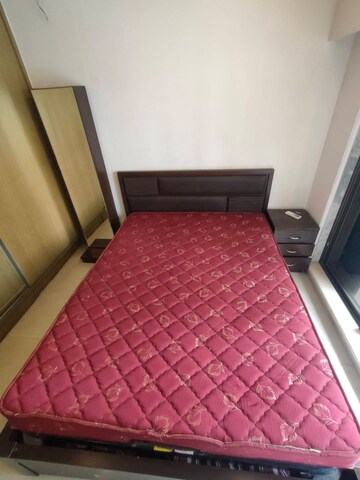 Bedroom in 2 BHK Apartment at Andheri West – for Rent