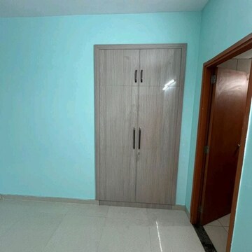 Room in 3 BHK Apartment at Tata Eureka Park, Sector 150 – for Rent