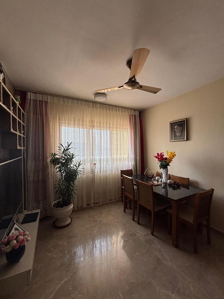 Living Room, lodha-splendora-river-view 2 Bedroom 771 Sq.Ft. Apartment In Ghodbunder Road Thane 8118584