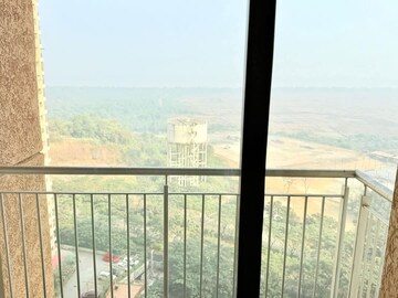 Swimming Pool in 3 BHK Apartment at Lodha Splendora Platino, Ghodbunder Road – for Rent