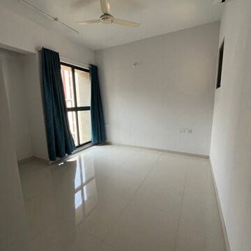 2 BHK Apartment For Sale in Lodha Palava Downtown Dombivli East, Taloja Bypass Road