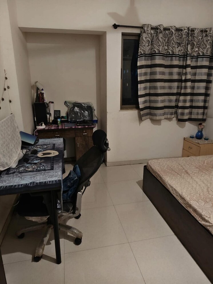 Master Bedroom, lodha-splendora-phase-ii 2.5 Bedroom 871 Sq.Ft. Apartment In Ghodbunder Road Thane 8118637