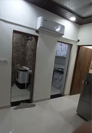  2 BHK Builder Floor at Pitampura – for Rent