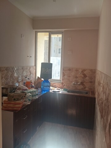 Kitchen in 3 BHK Apartment at Amrapali Ivory Heights, Amrapali Dream Valley – for Rent