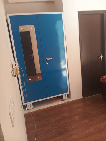 Furnished Amenities in 3 BHK Apartment at Amrapali Ivory Heights, Amrapali Dream Valley – for Rent