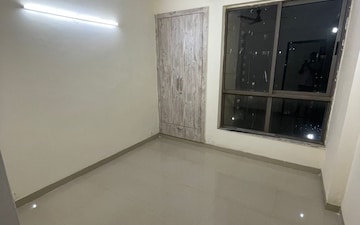 Plot For Sale in Sector 33