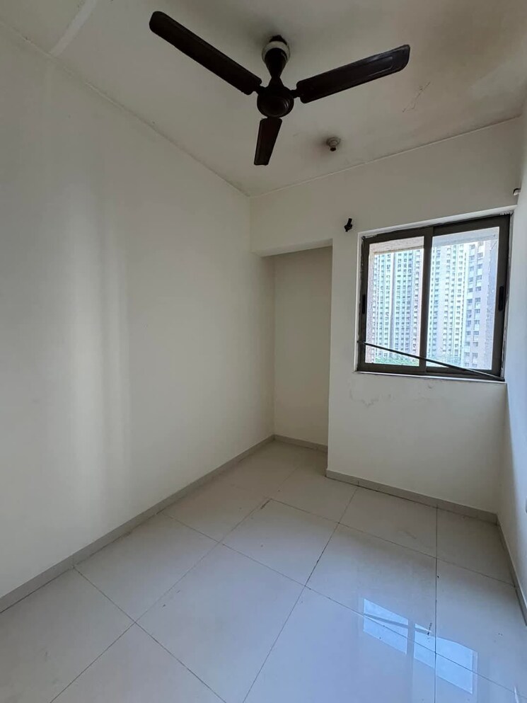 Room, lodha-splendora 3 Bedroom 1124 Sq.Ft. Apartment In Ghodbunder Road Thane 8118672