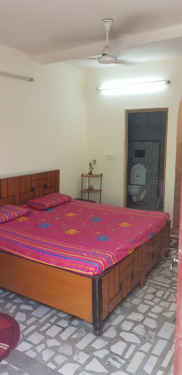 3 BHK Builder Floor For Sale in Lajpat Nagar I