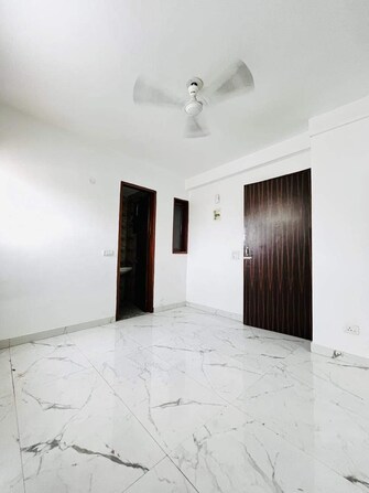 2 BHK Builder Floor For Rent in Chattarpur Delhi  8118696