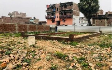 Plot For Sale in Sikandrabad