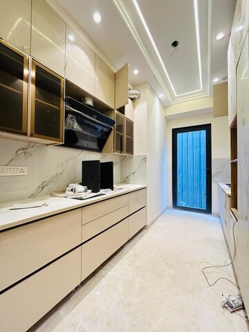 Kitchen in 3.5 BHK Builder Floor at Sushant Lok 3, Sector 57 – for Sale