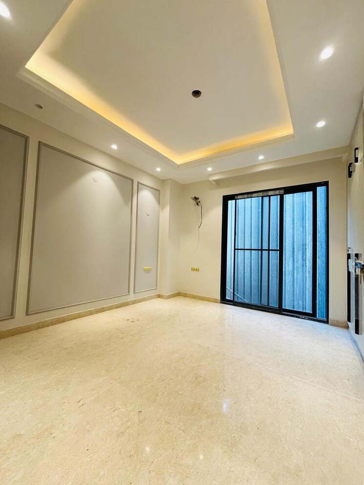 Room, sushant-lok-3 3.5 Bedroom 1950 Sq.Ft. Builder Floor In Sector 57 Gurgaon 8118722